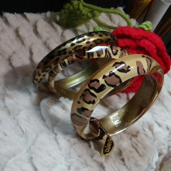 QVC NWT Joan Rivers set of 3 bangles - Picture 3 of 5